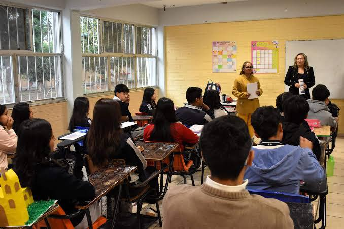 Querétaro ajusta su calendario escolar 2025–2026
