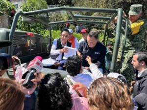 La presidenta Claudia Sheinbaum y el Gobernador de Querétaro Mauricio Kuri recorren Pinal de Amoles para evaluar daños y coordinar Plan DN-III