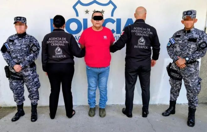 Cae en El Salvador presunto secuestrador que operaba en Querétaro