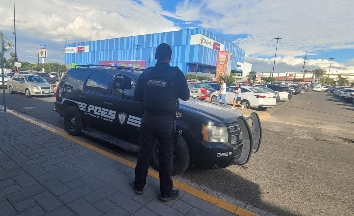 POES refuerza vigilancia en centros comerciales por temporada decembrina