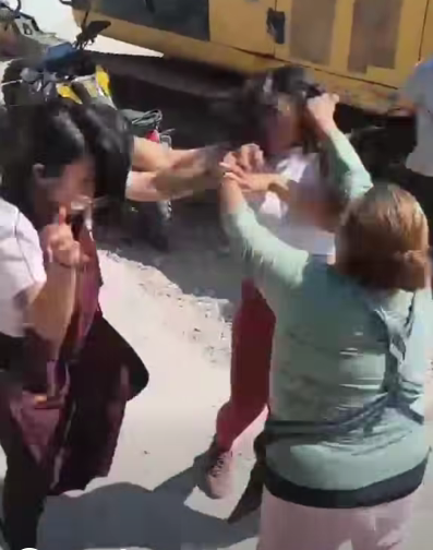 Riña de mujeres se registró en la Central de Abasto de Querétaro